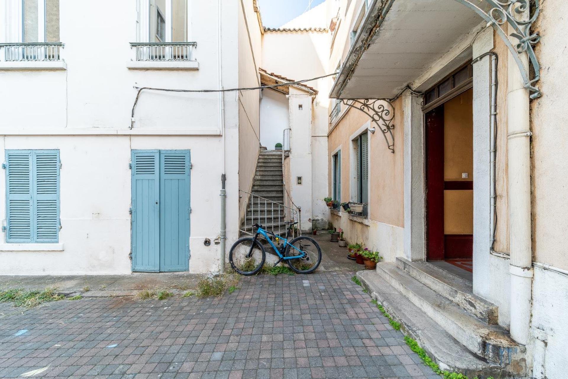 Le Marietton Appartement Cosy A Deux Pas Du Metro Valmy Lyon Exteriér fotografie