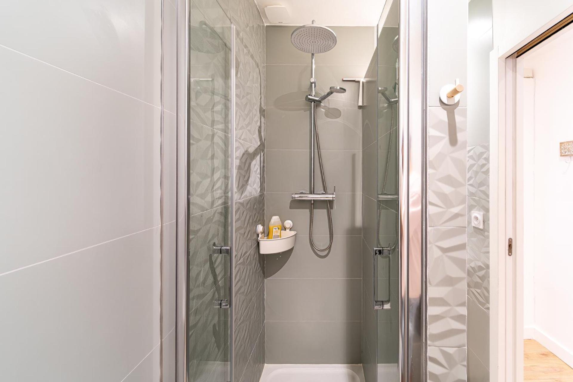 Le Marietton Appartement Cosy A Deux Pas Du Metro Valmy Lyon Exteriér fotografie